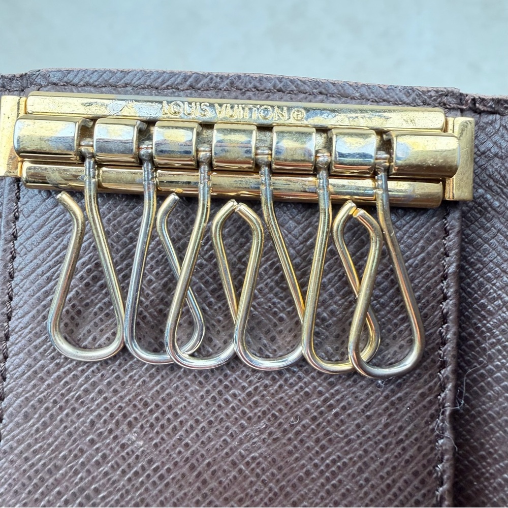 Louis Vuitton Damier Ebene 6 Key Holder Brown Canvas Gold Hardware - Picture 8 of 13
